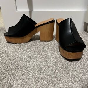 Universal Thread by Target Wood Sandals